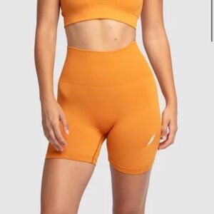 COPY - DOYOUEVEN shorts running, training, activewear in the color Go…